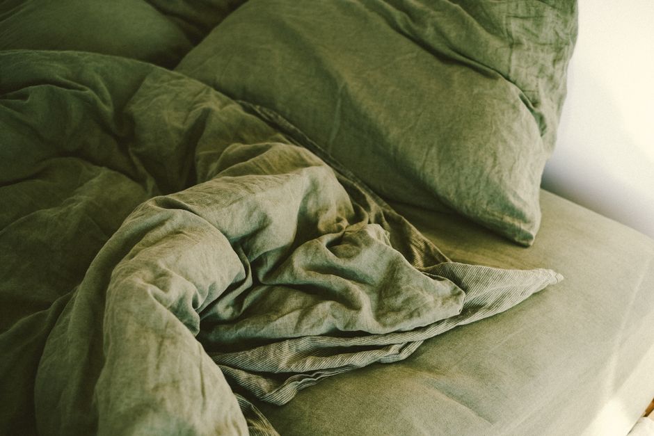 Linen scatter cushion